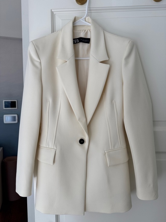 Zara Jackets & Blazers - Zara Cream Tailored Flared Dress Pants